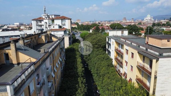 appartamento in vendita a Brescia in zona Centro Storico