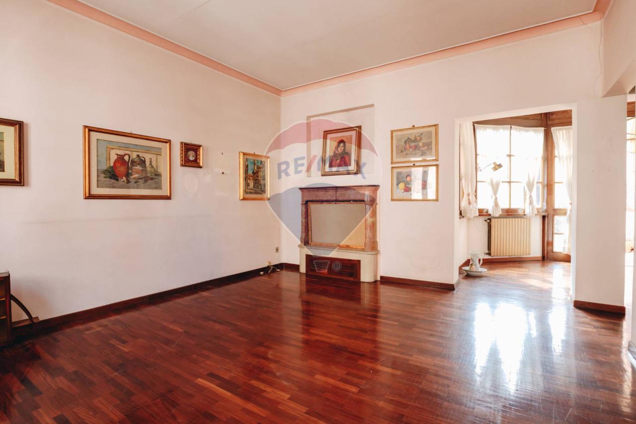 casa indipendente in vendita a Brescia in zona Centro Storico