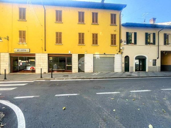 negozio in vendita a Brescia in zona Sant'Eufemia