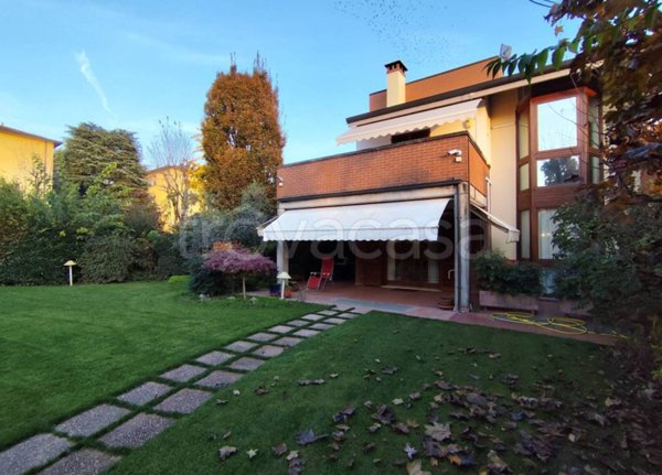 casa indipendente in vendita a Brescia