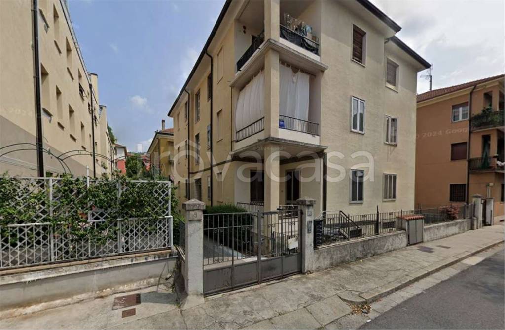 appartamento in vendita a Brescia in zona Porta Venezia