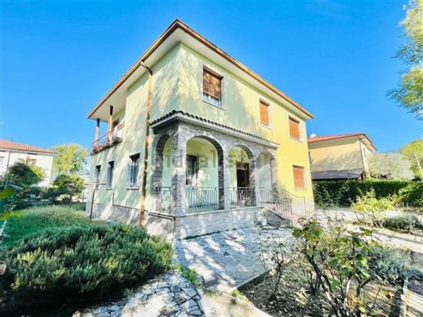 casa indipendente in vendita a Brescia in zona Mompiano