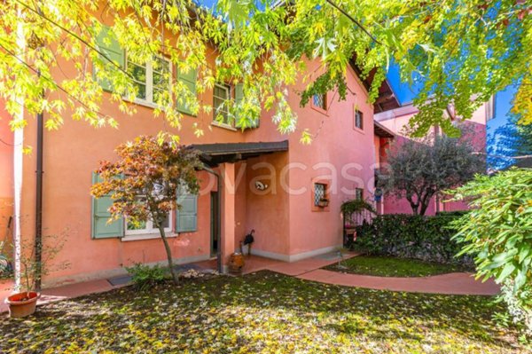 casa indipendente in vendita a Brescia in zona Volta