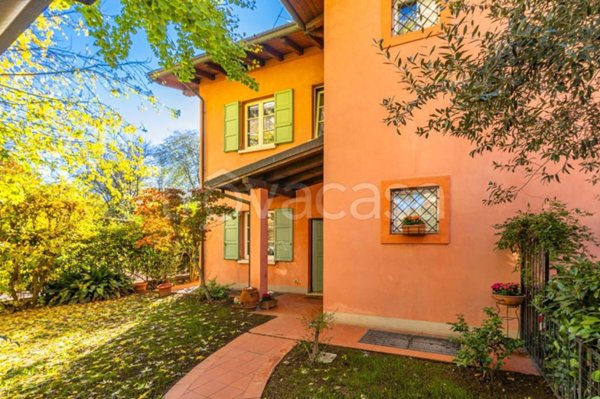 casa indipendente in vendita a Brescia in zona Volta