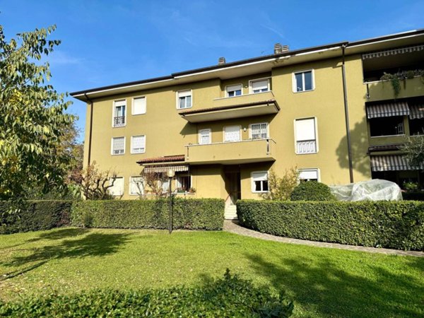 appartamento in vendita a Brescia in zona Crocifissa di Rosa