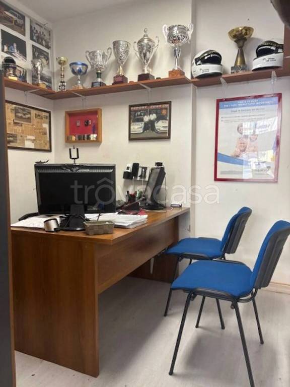 negozio in vendita a Brescia in zona Porta Milano