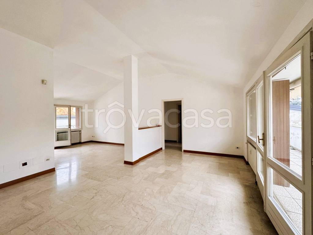 appartamento in vendita a Brescia in zona Centro Storico