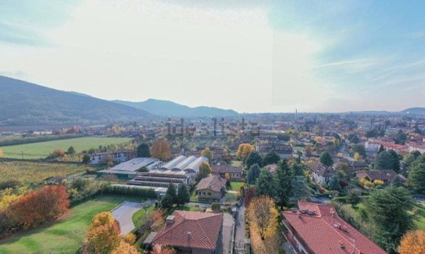 casa indipendente in vendita a Brescia in zona Mompiano