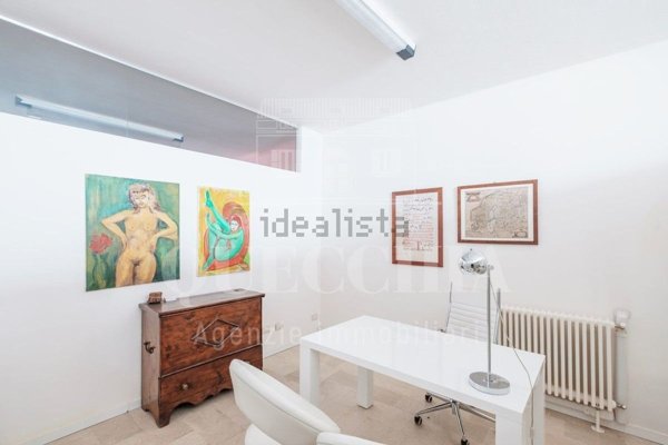 ufficio in vendita a Brescia in zona Lamarmora