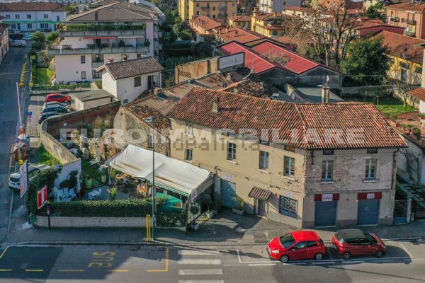 casa indipendente in vendita a Brescia in zona Chiusure