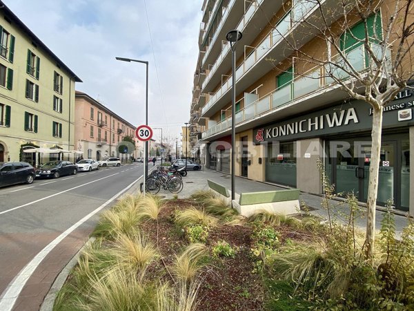 locale di sgombero in vendita a Brescia