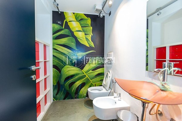 negozio in vendita a Brescia in zona Centro Storico