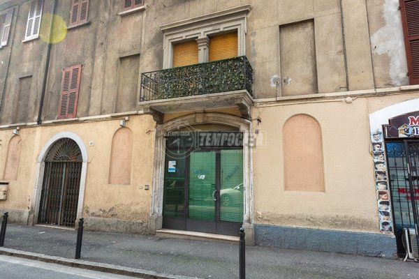 locale commerciale in vendita a Brescia