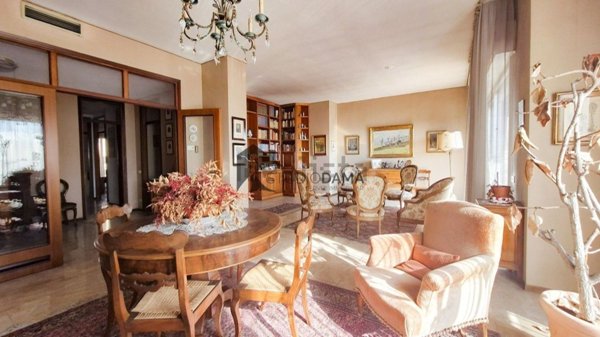 appartamento in vendita a Brescia in zona Lamarmora