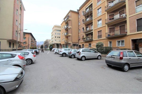 locale commerciale in vendita a Brescia in zona Borgo Trento