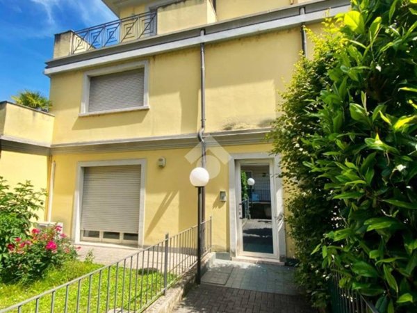 appartamento in vendita a Brescia in zona Urago/Mella