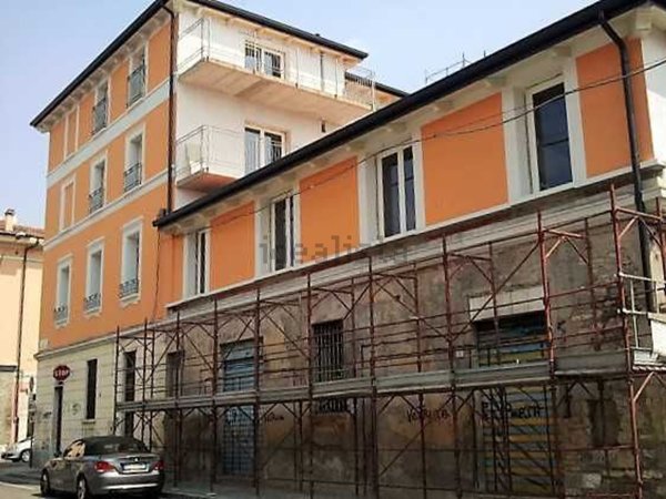 ufficio in vendita a Brescia in zona Quartiere Primo Maggio