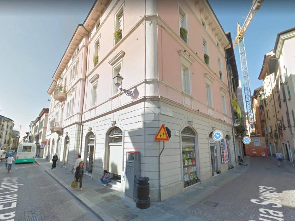 negozio in vendita a Brescia in zona Centro Storico