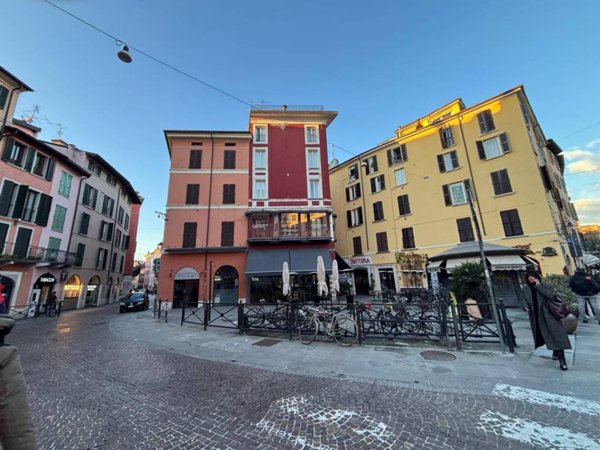 negozio in vendita a Brescia in zona Centro Storico