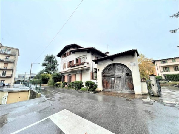 casa indipendente in vendita a Brescia