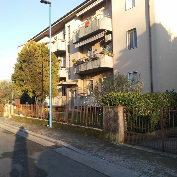 appartamento in vendita a Brescia in zona Villaggio Sereno