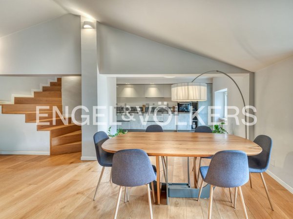 appartamento in vendita a Brescia in zona Mompiano