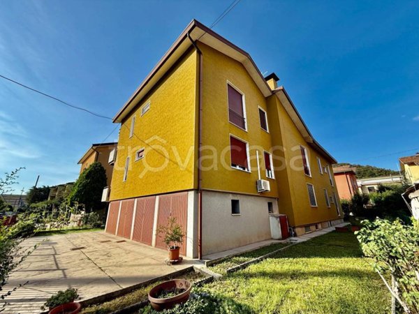 appartamento in vendita a Brescia in zona Urago/Mella