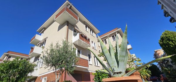 casa indipendente in vendita a Brescia in zona Mompiano