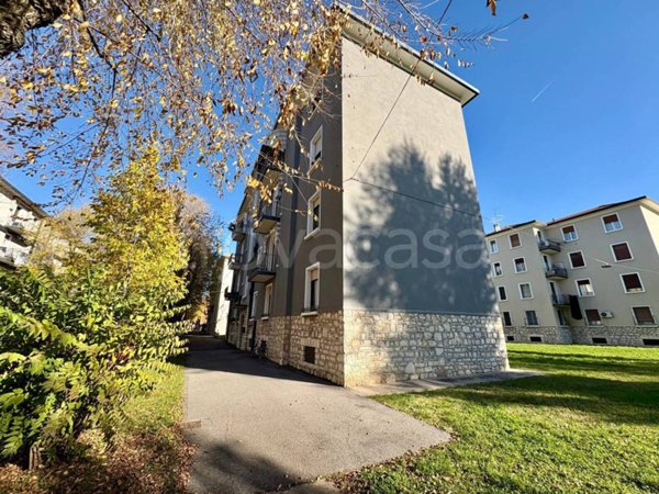 appartamento in vendita a Brescia in zona Lamarmora