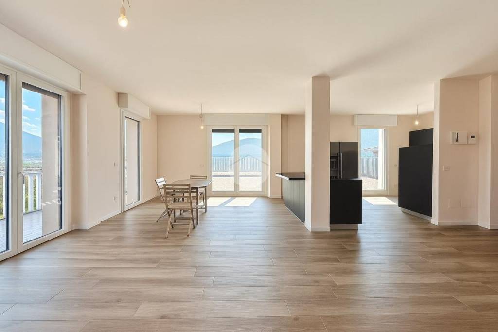 appartamento in vendita a Brescia in zona Casazza