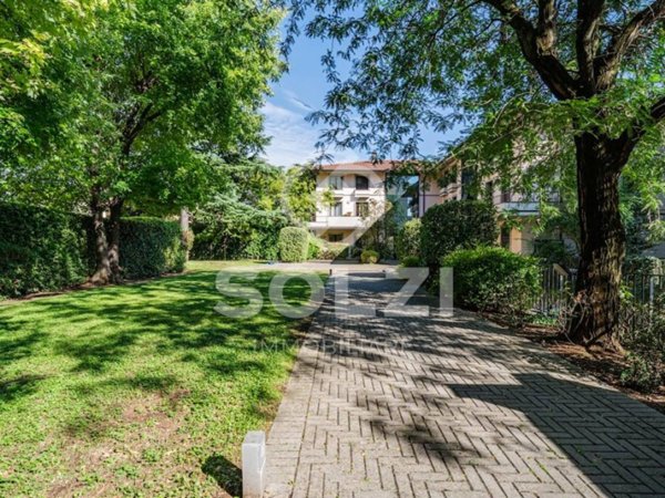 appartamento in vendita a Brescia in zona Volta