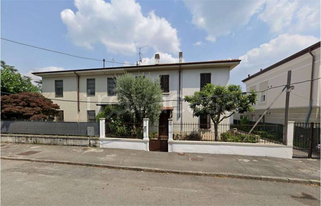 casa indipendente in vendita a Brescia in zona Borgo Trento