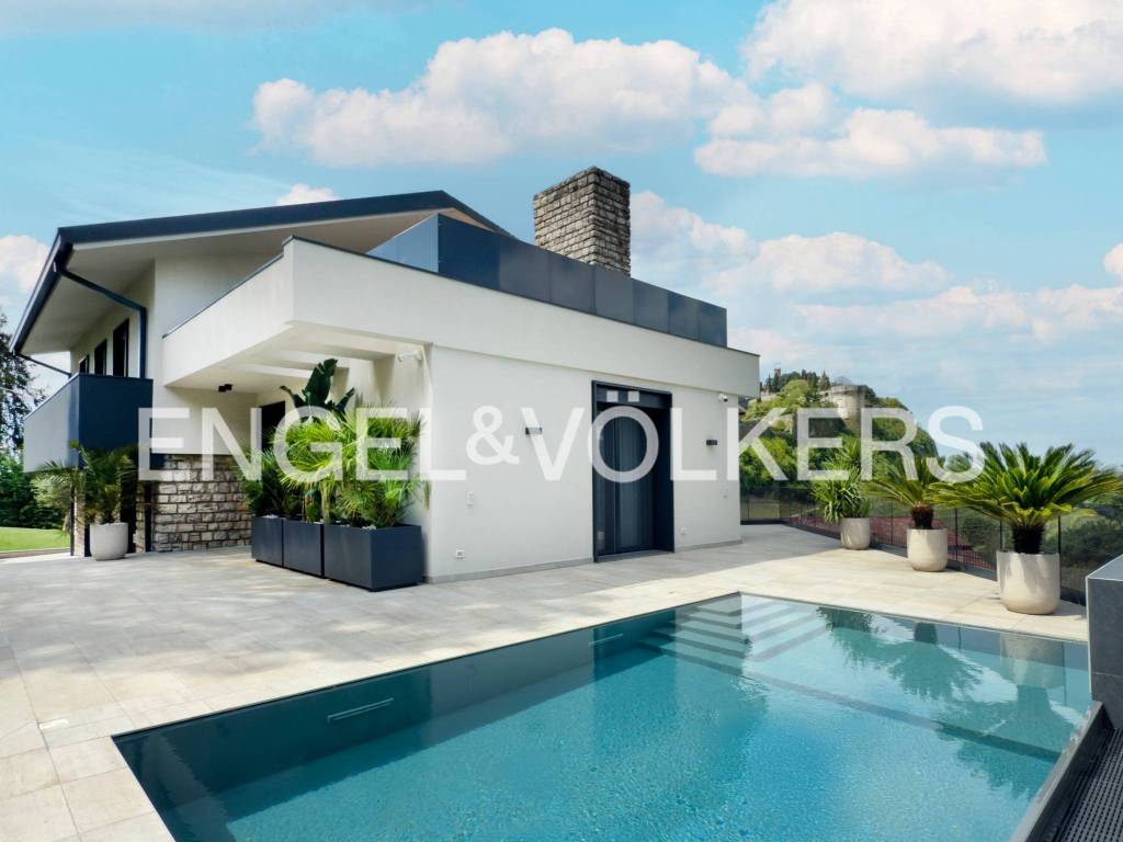 casa indipendente in vendita a Brescia in zona Porta Venezia