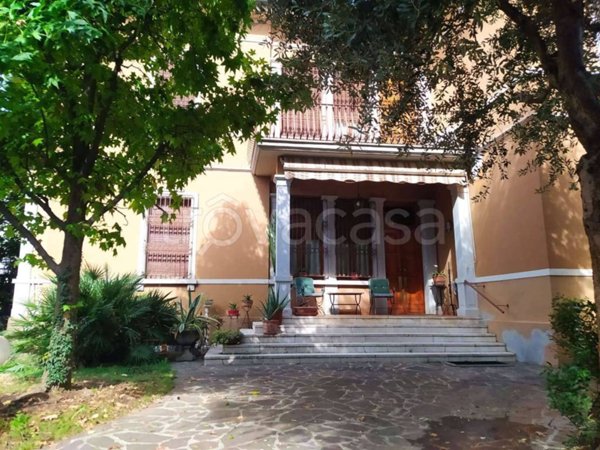 casa indipendente in vendita a Brescia in zona Borgo Trento