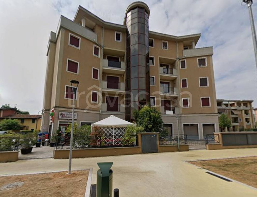 appartamento in vendita a Brescia in zona Fiumicello