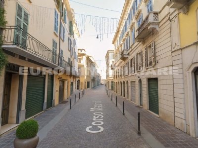 appartamento in vendita a Brescia in zona Centro Storico