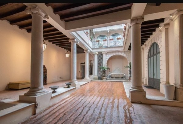 casa indipendente in vendita a Brescia in zona Centro Storico