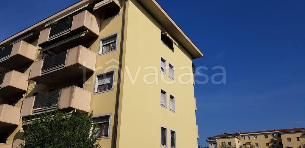 appartamento in vendita a Brescia in zona Porta Milano