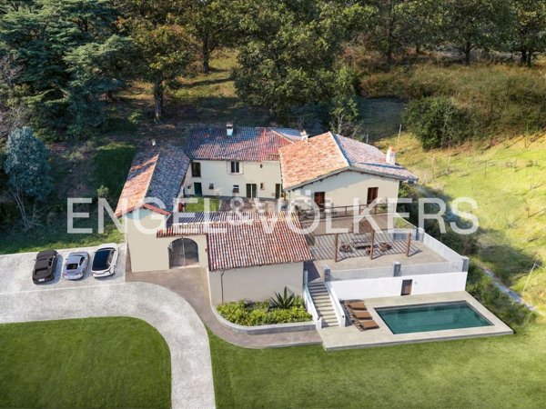 casa indipendente in vendita a Brescia in zona Crocifissa di Rosa