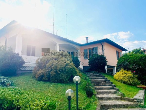 casa indipendente in vendita a Brescia in zona Urago/Mella