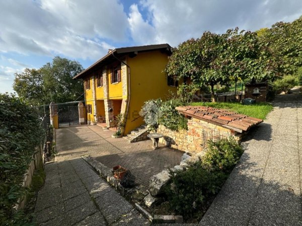 casa indipendente in vendita a Brescia in zona Sant'Eufemia