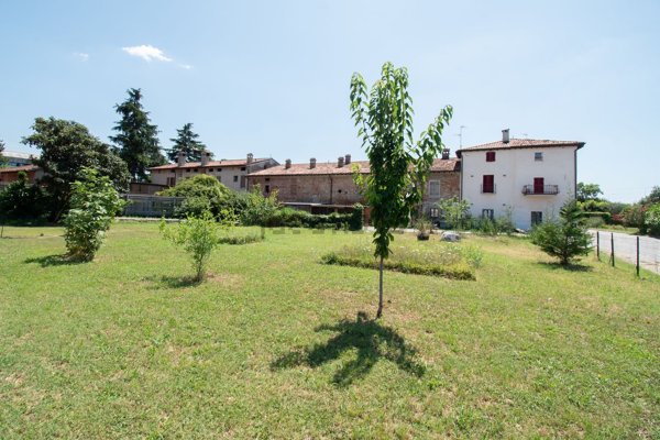 casa indipendente in vendita a Brescia