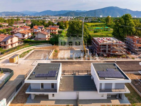 appartamento in vendita a Brescia in zona Volta