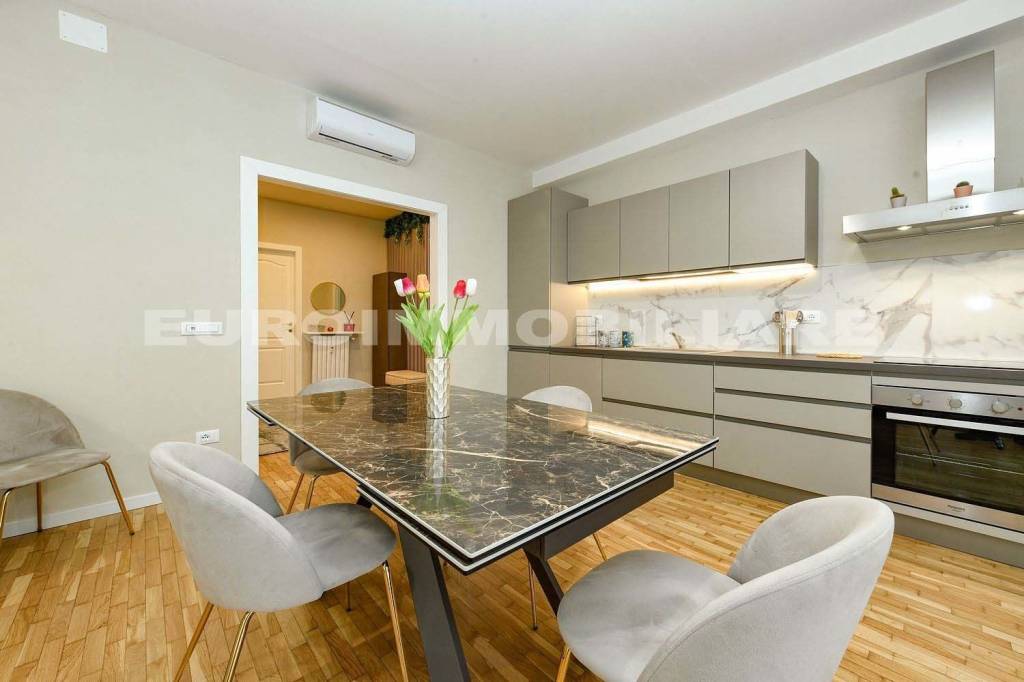 appartamento in vendita a Brescia in zona Porta Venezia