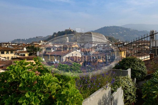 appartamento in vendita a Brescia in zona Centro Storico