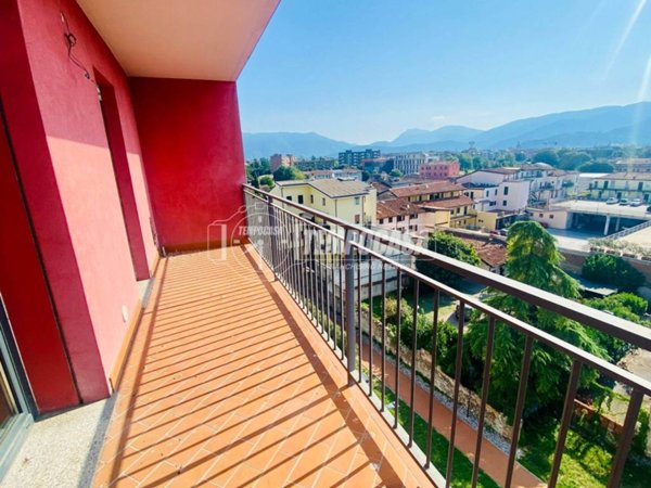 appartamento in vendita a Brescia in zona Quartiere Primo Maggio