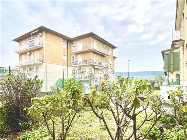 appartamento in vendita a Brescia in zona Quartiere Primo Maggio