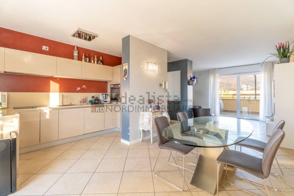 appartamento in vendita a Brescia in zona Urago/Mella