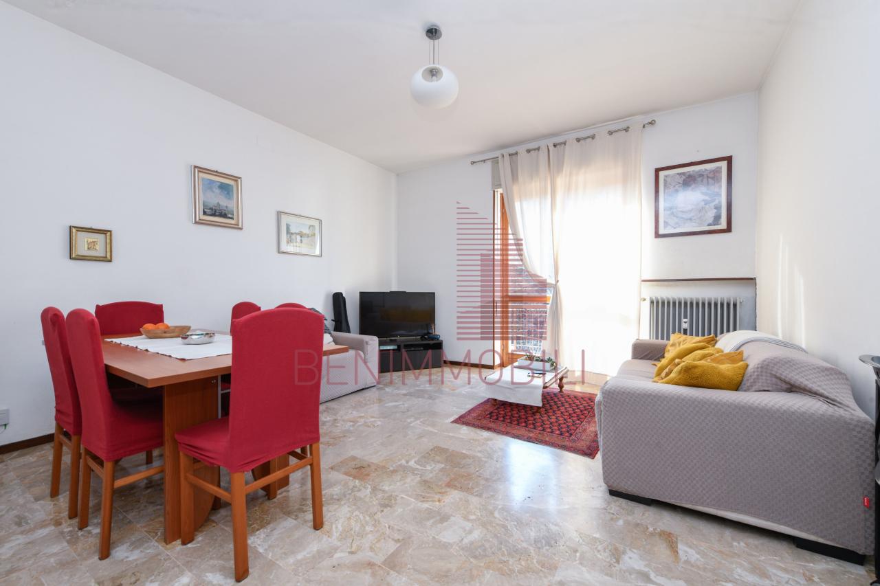 appartamento in vendita a Brescia in zona Mompiano