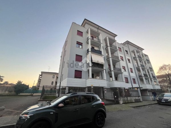 appartamento in vendita a Brescia in zona Volta